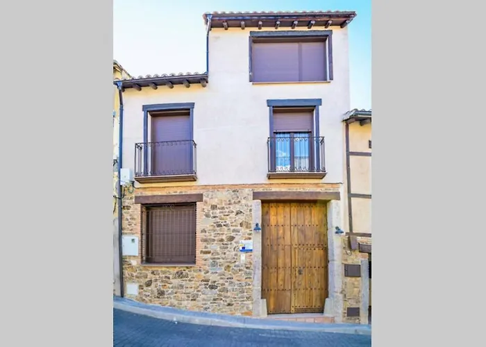 A - Apartamento Elegante Con Piscina Compartida